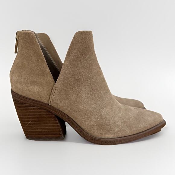 Vince Camuto Women’s 7.5 Tan Suede Leather Elastic Gore Ankle Boots - Picture 1 of 7